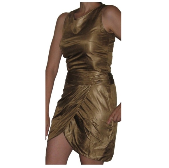 Gorgeous Dress - Picture 3 of 10